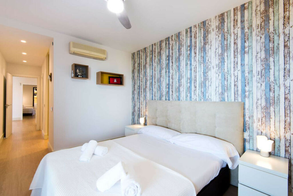 Middle Floor Apartment Benalmadena Málaga - image 17