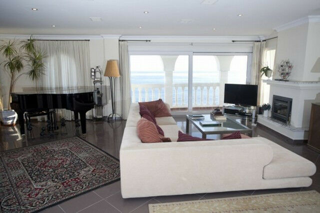 Penthouse Nerja Málaga - image 17