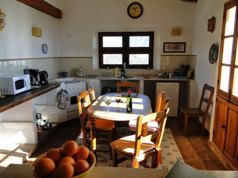 Aparthotel Periana Málaga - image 17
