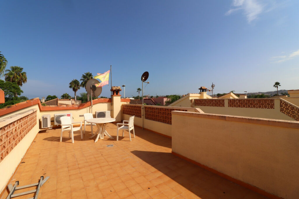 Detached Villa Formentera del Segura Alicante - image 17