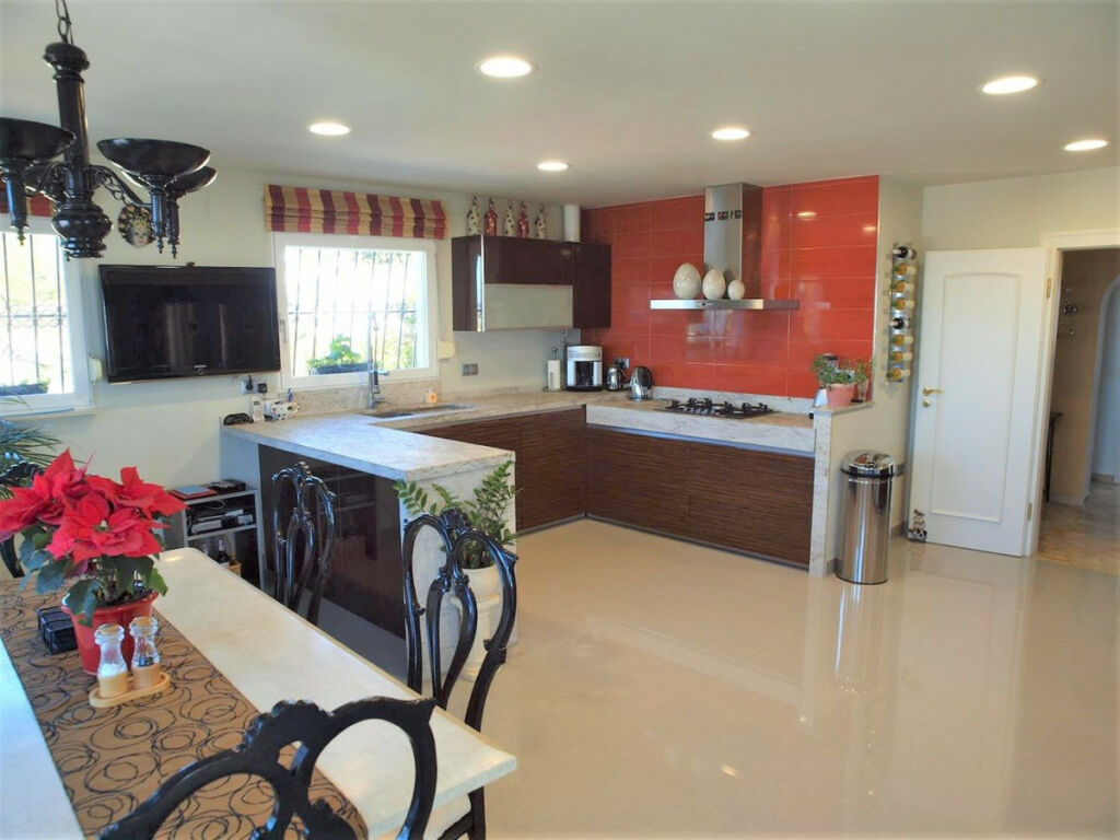 Detached Villa Caleta de Vélez Málaga - image 17