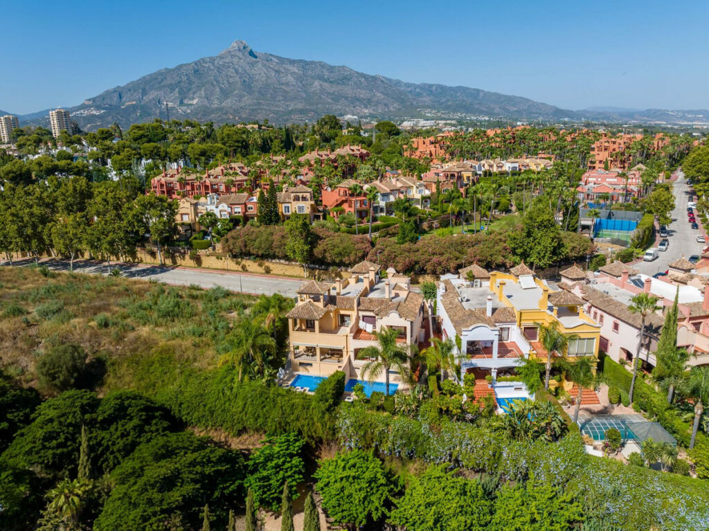 Semi-Detached House Puerto Banús Málaga - image 18