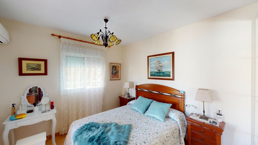 Semi-Detached House Almayate Málaga - image 18
