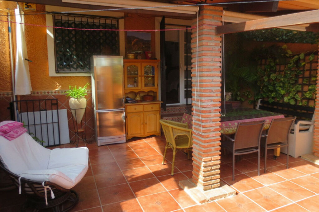 Semi-Detached House El Coto Málaga - image 18