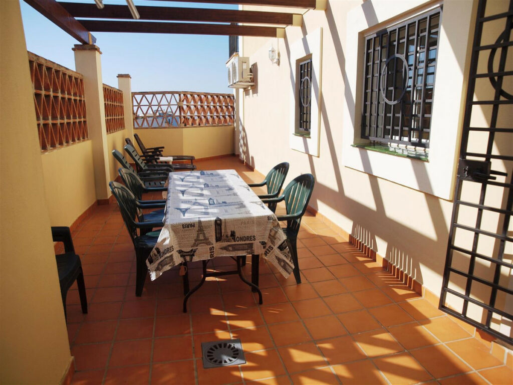 Middle Floor Apartment Caleta de Vélez Málaga - image 18
