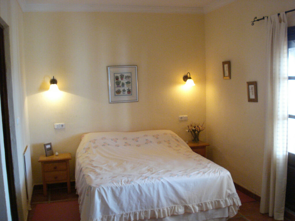 Detached Villa Colmenar Málaga - image 18