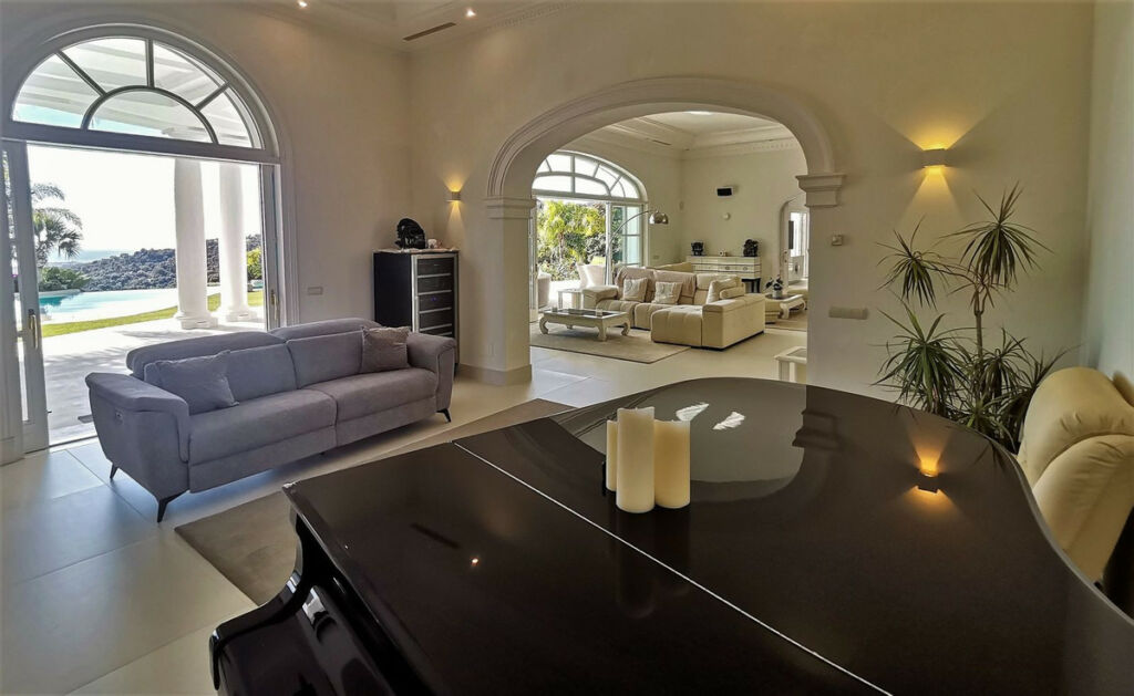 Detached Villa La Zagaleta Málaga - image 18