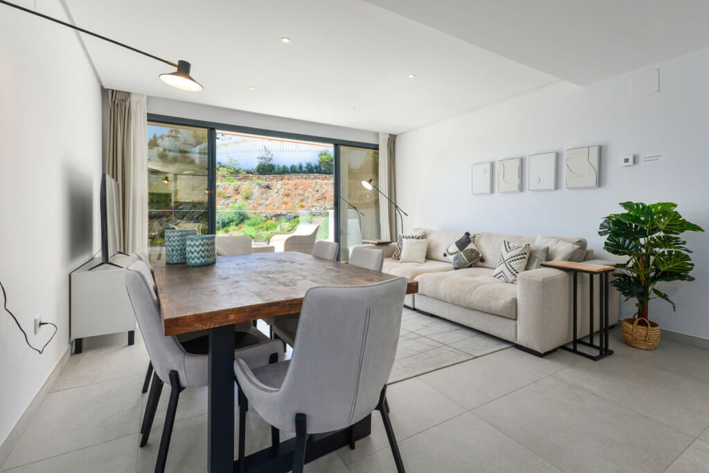 Penthouse La Quinta Málaga - image 9