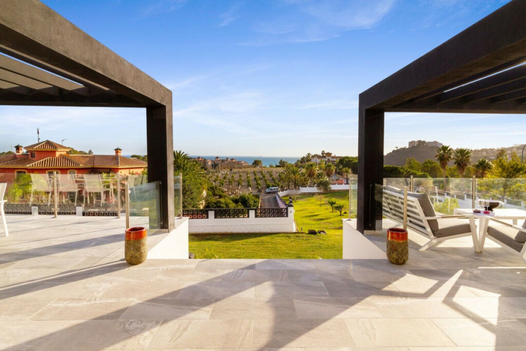 Detached Villa Benalmadena Málaga - image 18