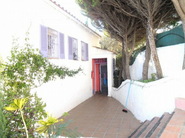 Detached Villa Nerja Málaga - image 18