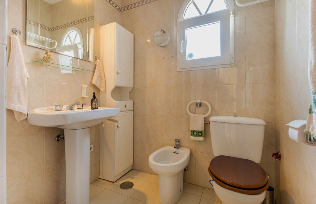 Detached Villa Benalmadena Málaga - image 18
