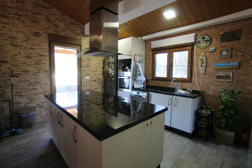 Detached Villa Sax Alicante - image 18