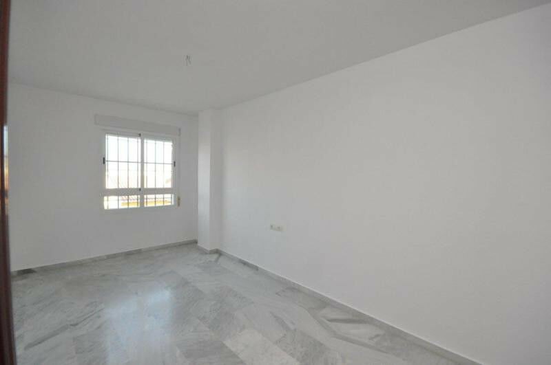 Townhouse Torre del Mar Málaga - image 18