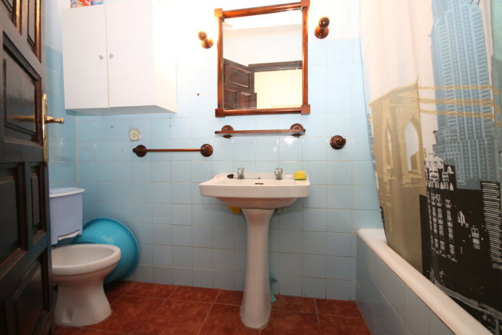 Middle Floor Apartment Torre del Mar Málaga - image 18