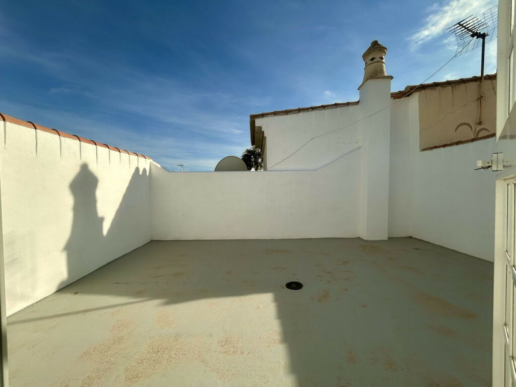 Townhouse New Golden Mile Málaga - image 18