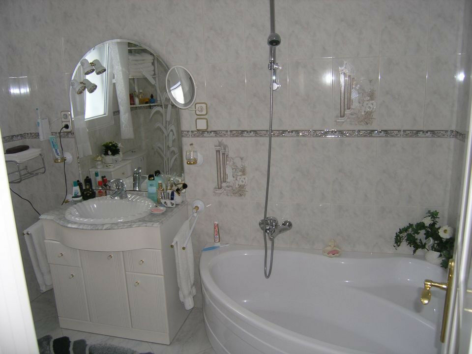 Detached Villa Benajarafe Málaga - image 18