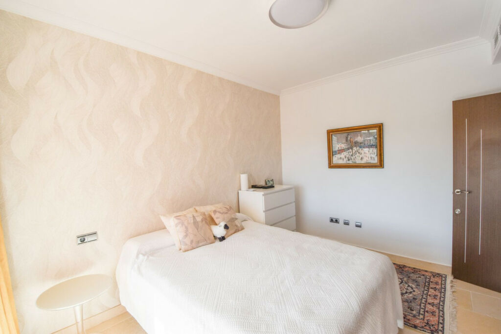 Townhouse Nueva Andalucía Málaga - image 18