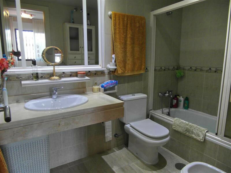 Middle Floor Apartment Benagalbon Málaga - image 19