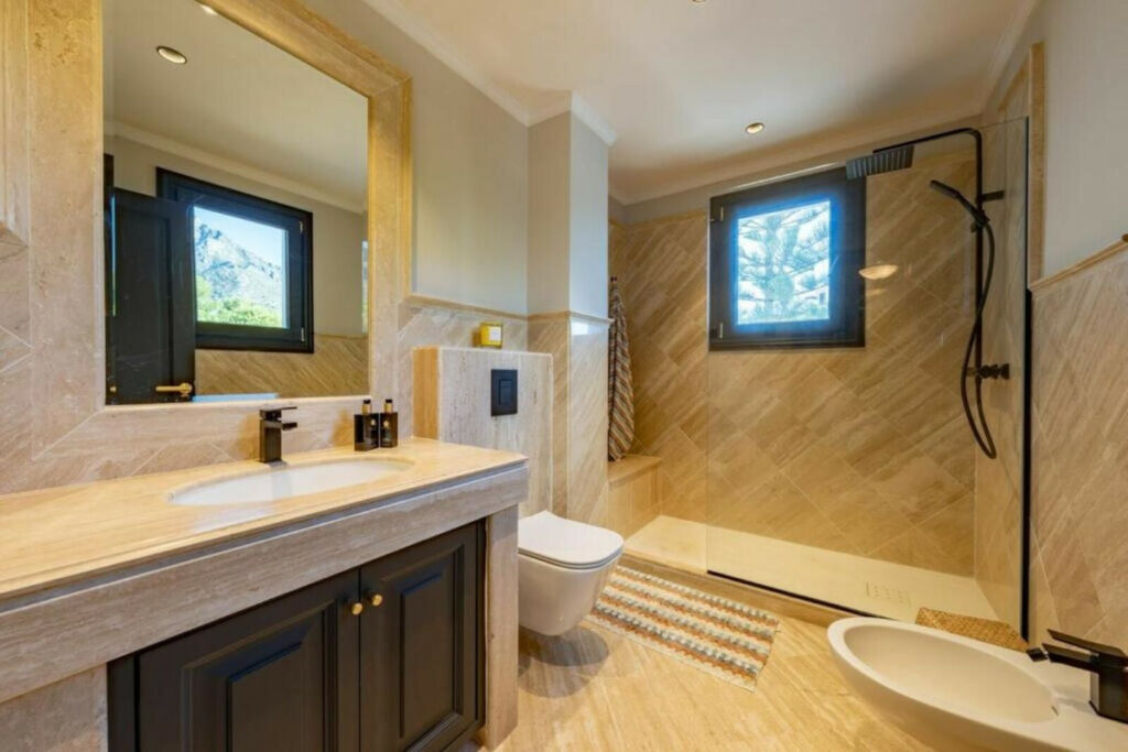 Penthouse Sierra Blanca Málaga - image 19