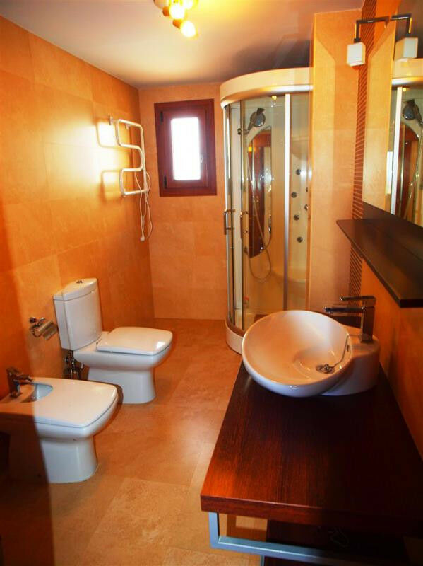 Semi-Detached House Torre del Mar Málaga - image 19