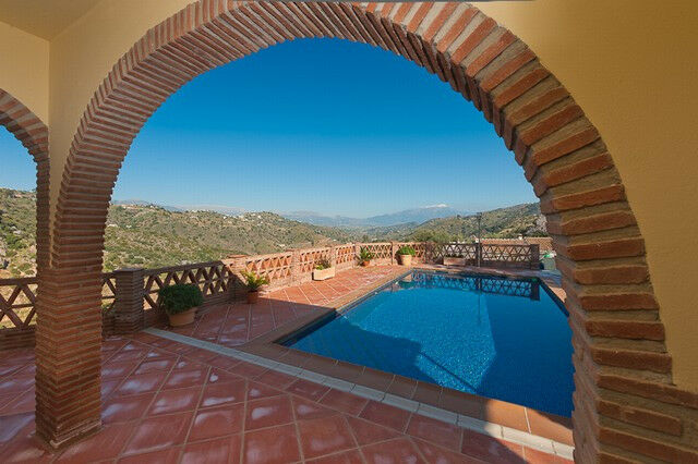 Detached Villa Comares Málaga - image 19