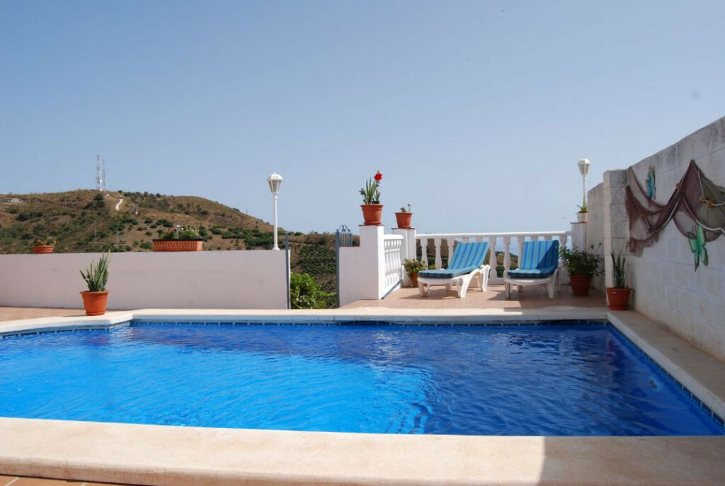 Detached Villa Torrox Málaga - image 18