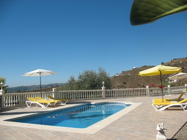 Detached Villa Arenas Málaga - image 19
