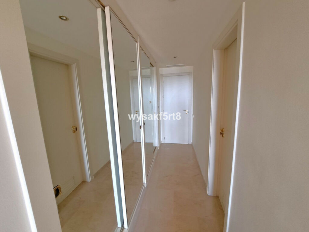 Ground Floor Apartment La Duquesa Málaga - image 27