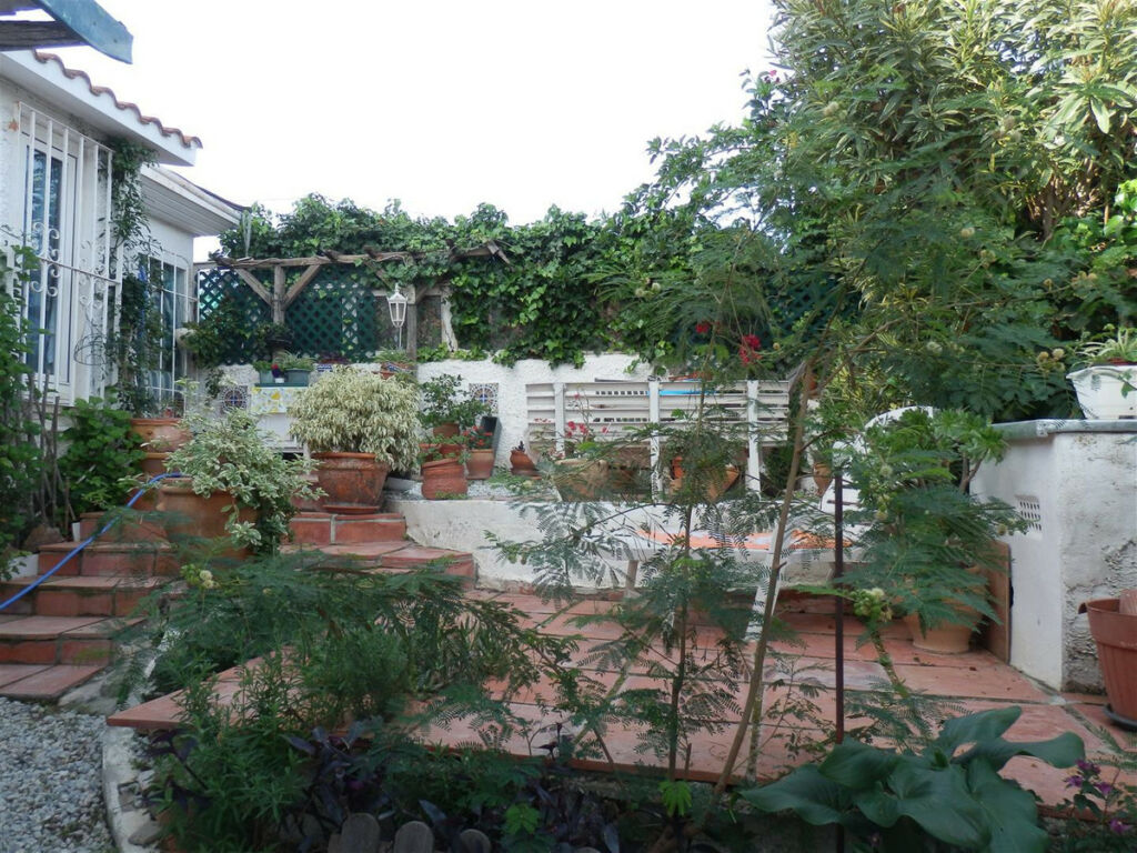 Semi-Detached House Benajarafe Málaga - image 19