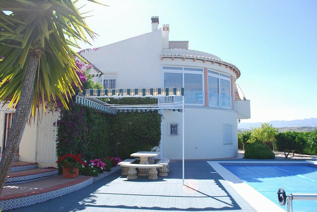 Detached Villa Viñuela Málaga - image 19