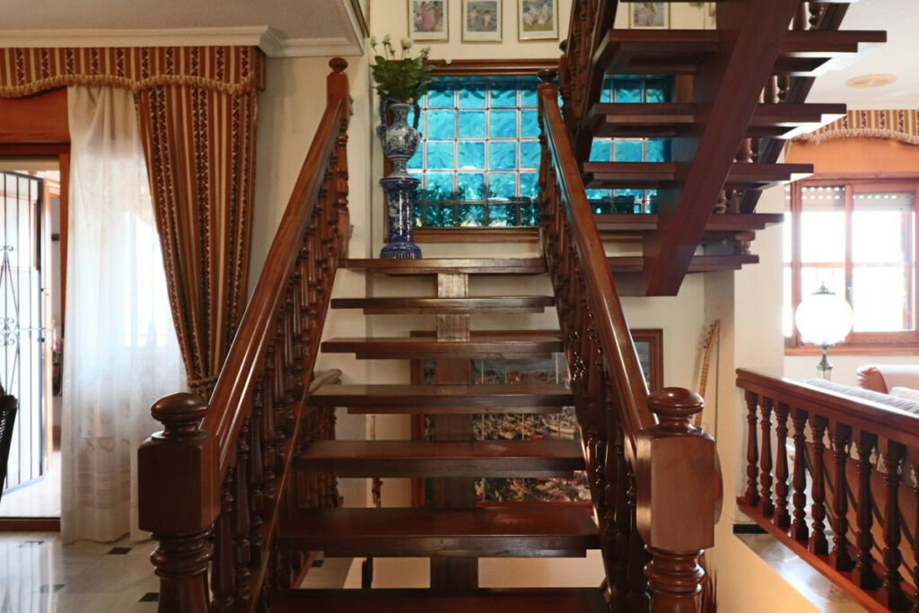 Detached Villa La Nucia Alicante - image 19