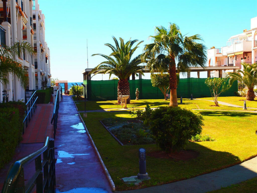 Ground Floor Apartment Torrox Málaga - image 19