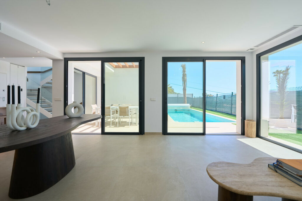 Detached Villa L'Alfás del Pi Alicante - image 19