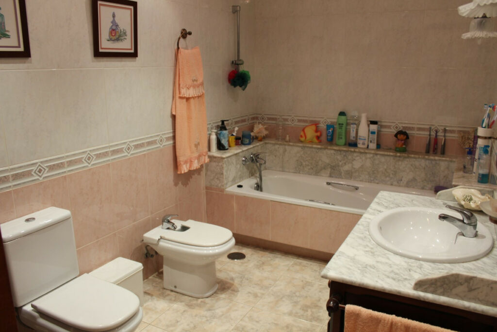Townhouse Almayate Málaga - image 19