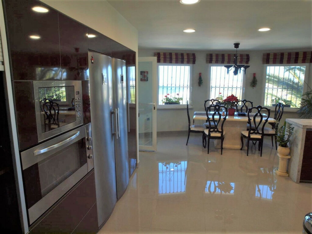Detached Villa Caleta de Vélez Málaga - image 19