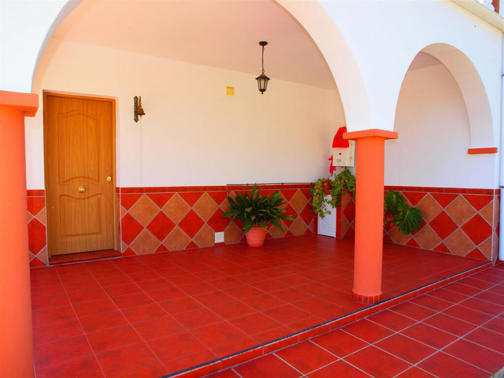 Detached Villa Los Romanes Málaga - image 19