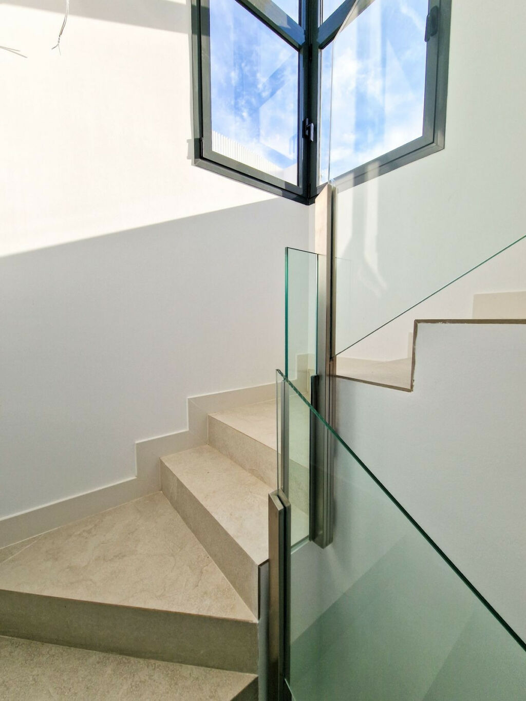 Penthouse Duplex Cabopino Málaga - image 20