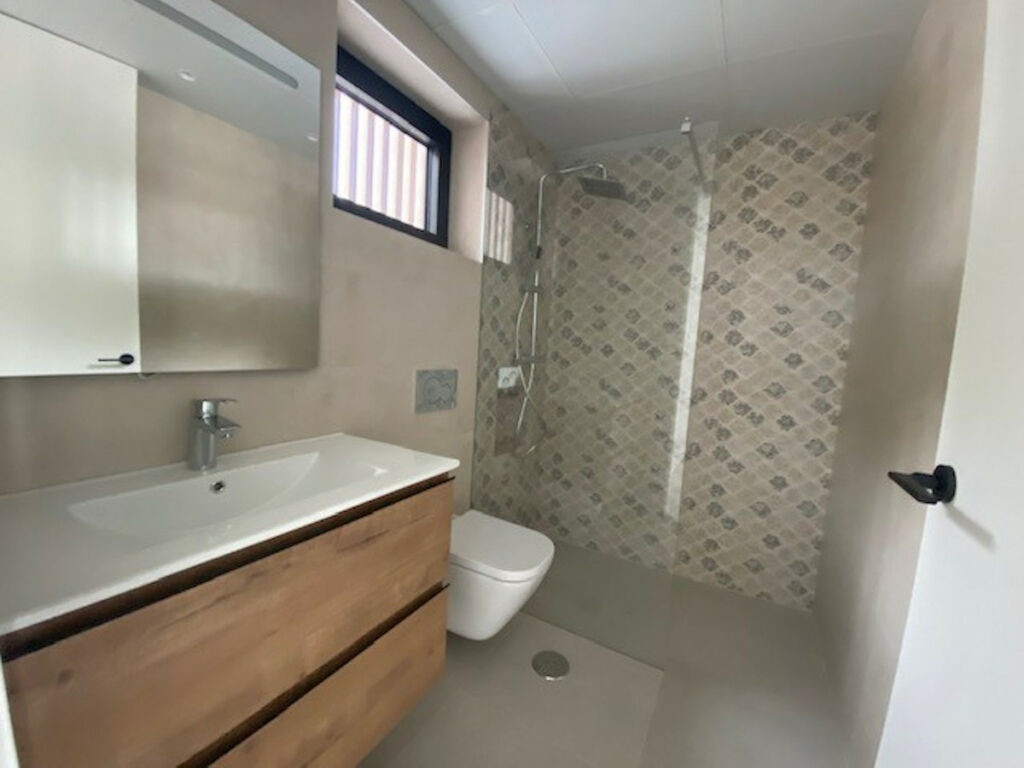 Detached Villa Lomas de Cabo Roig Alicante - image 19