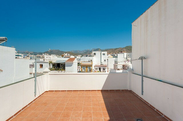 Penthouse Nerja Málaga - image 19