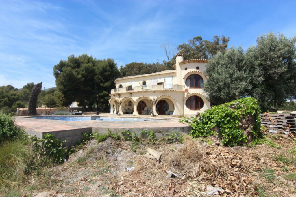 Detached Villa Benissa Alicante - image 2