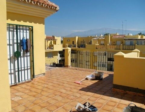Penthouse Torre del Mar Málaga - image 2