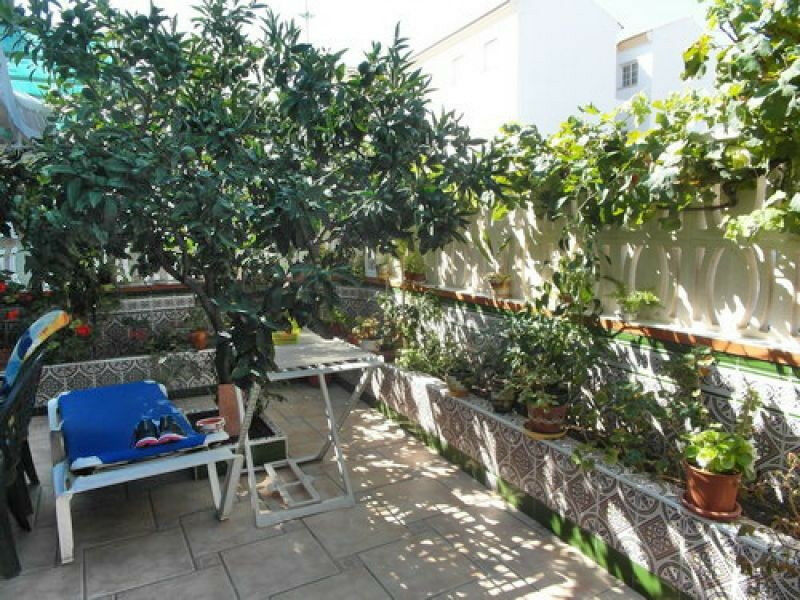 Ground Floor Apartment Benajarafe Málaga - image 2
