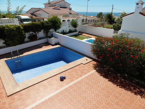 Semi-Detached House Benajarafe Málaga - image 2
