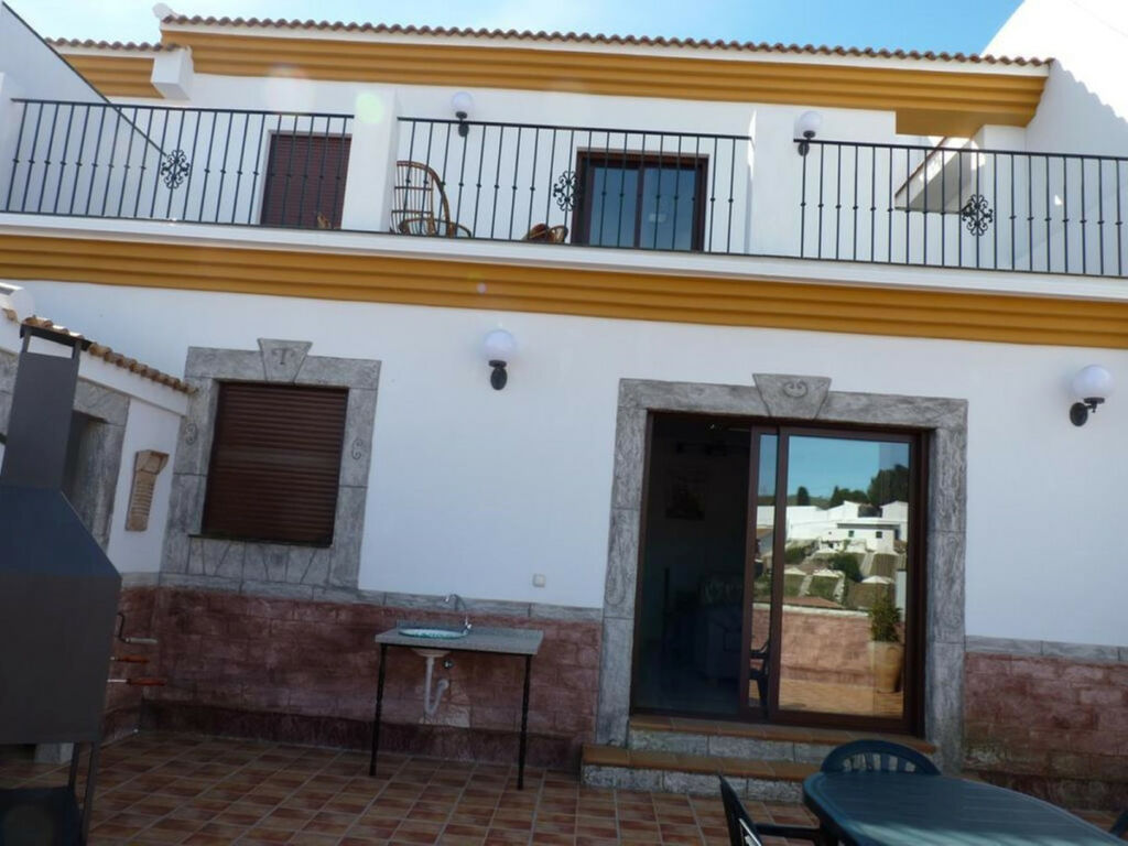 Townhouse Almachar Málaga - image 2