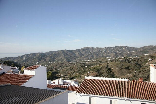 Penthouse Frigiliana Málaga - image 2