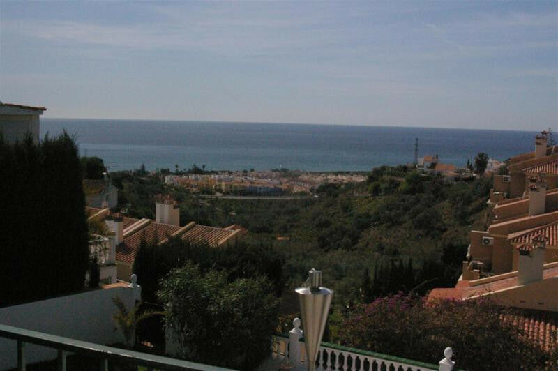 Detached Villa Chilches Málaga - image 2