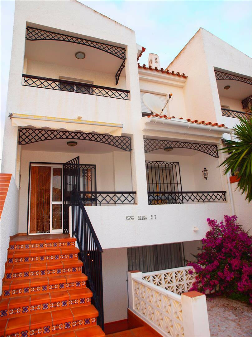 Semi-Detached House Almayate Málaga - image 2