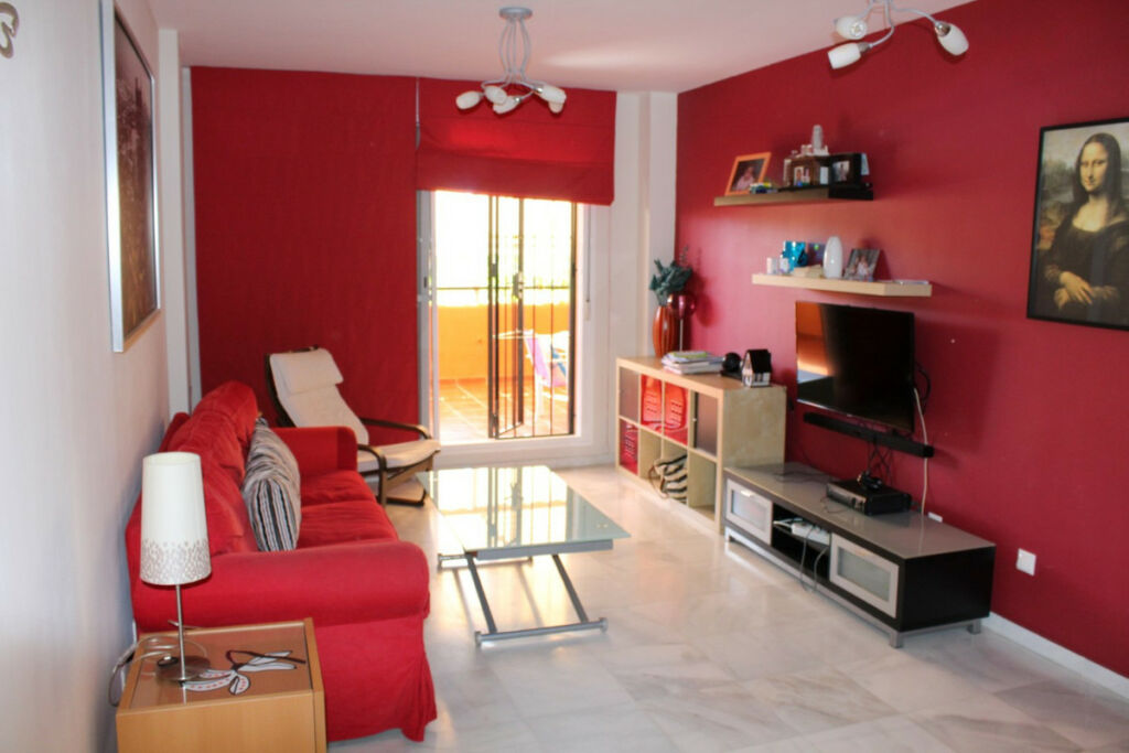 Ground Floor Apartment Benajarafe Málaga - image 2