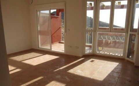 Townhouse Torrox Málaga - image 2