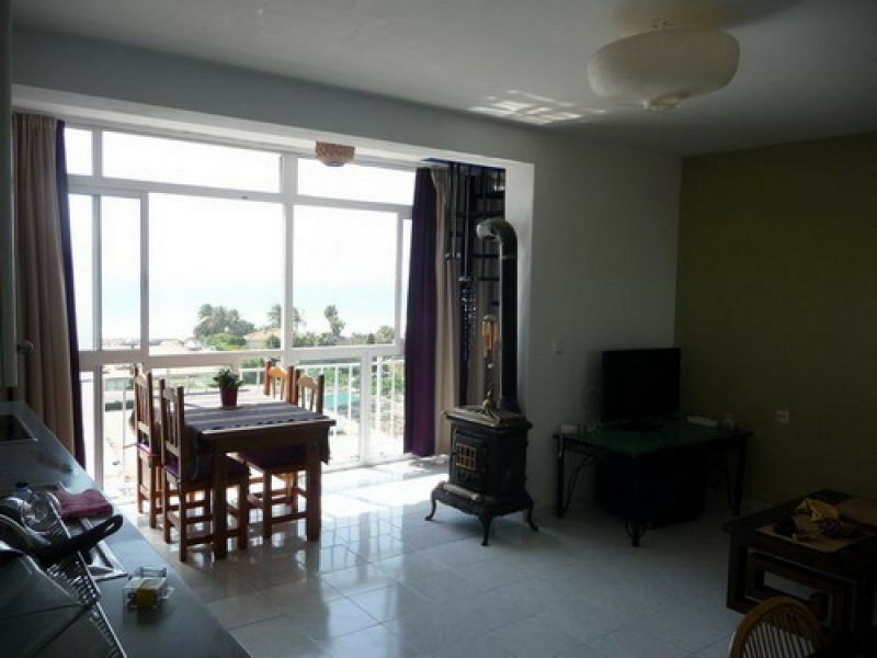 Middle Floor Apartment Almayate Málaga - image 2